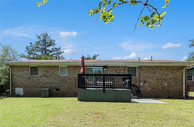 2958 Holcomb Court, East Point, GA 30344