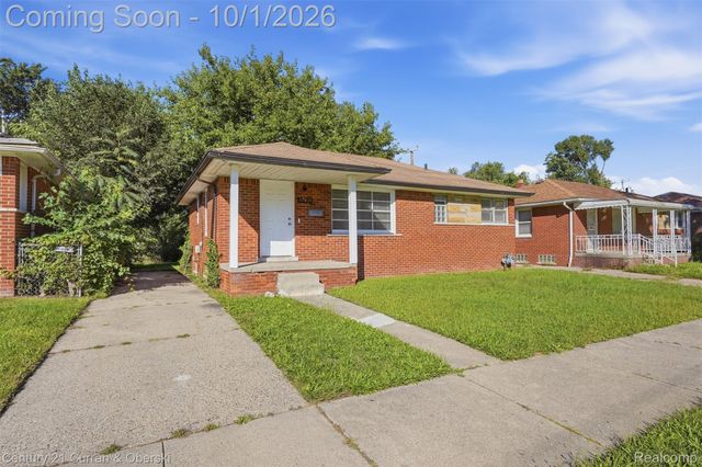 17831 Hoover Street, Detroit, MI 48205