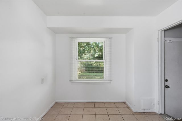 17831 Hoover Street, Detroit, MI 48205