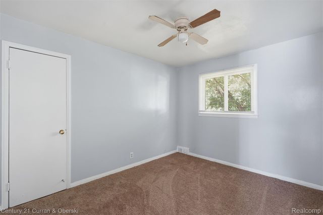 17831 Hoover Street, Detroit, MI 48205