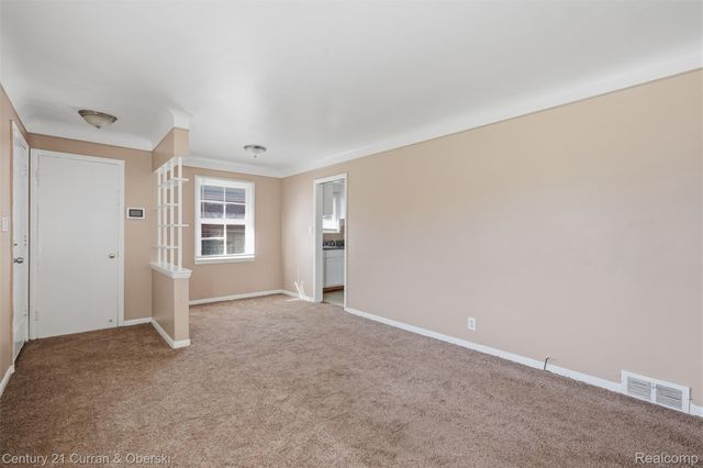 17831 Hoover Street, Detroit, MI 48205