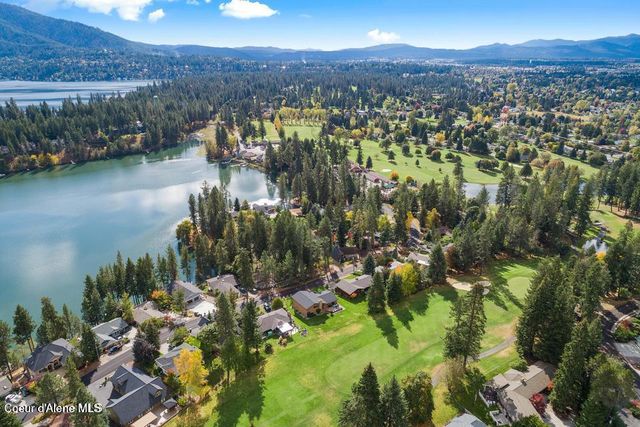 12292 N Kensington AVE, Hayden, ID 83835