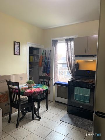 426 Union Avenue 2, Bridgeport, CT 06607