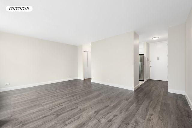 145 E 48th St Apt 22D, New York City, NY 10017