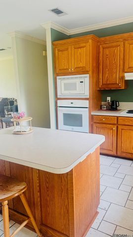 3526 Redbud Drive, Zachary, LA 70791