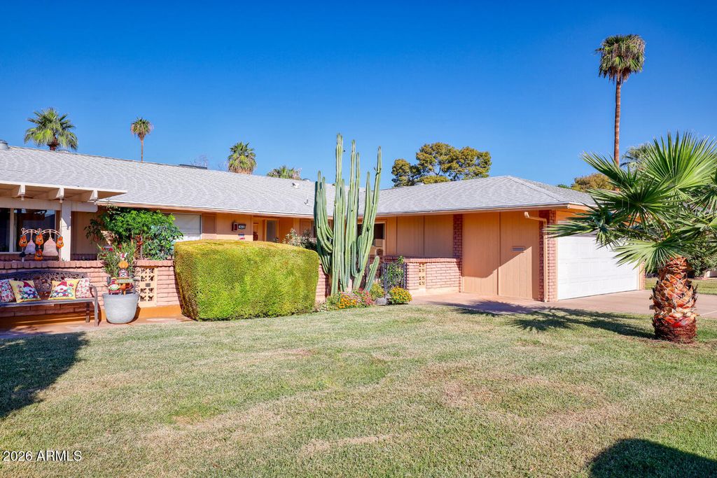 9230 N 109TH Drive, Sun City, AZ 85351 — exterior