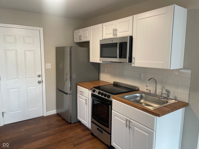 2925 Stuart Street, Indianapolis, IN 46218