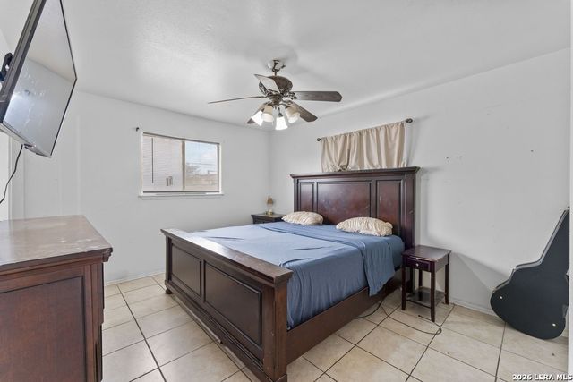 4435 Clear Spring Dr, San Antonio, TX 78217