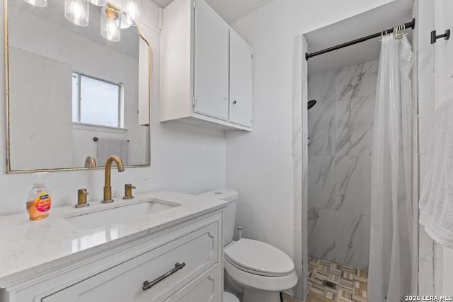 4435 Clear Spring Dr, San Antonio, TX 78217