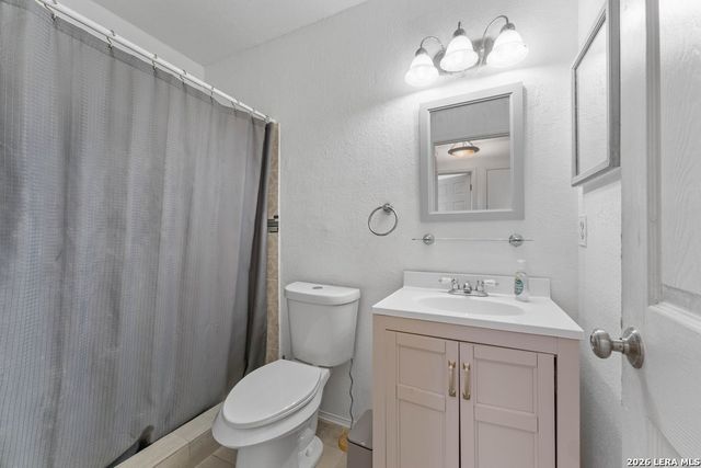 4435 Clear Spring Dr, San Antonio, TX 78217