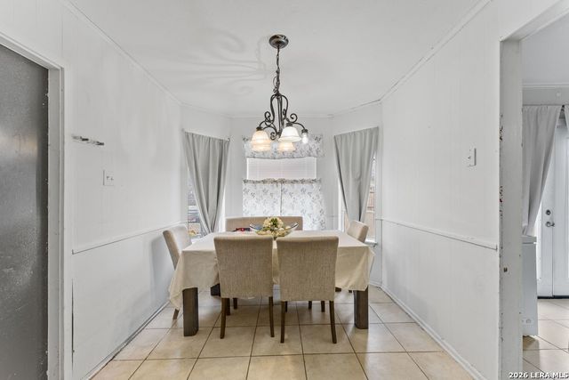 4435 Clear Spring Dr, San Antonio, TX 78217