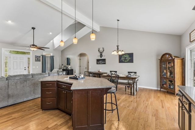 110 Chestnut Ln, Lawrenceburg, TN 38464