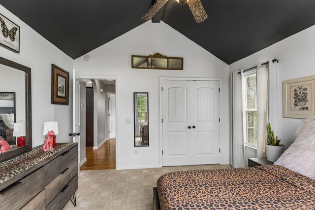 110 Chestnut Ln, Lawrenceburg, TN 38464