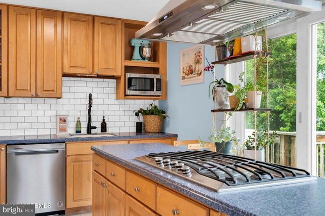 20 E LAKEWOOD AVE, Ocean Gate, NJ 08740