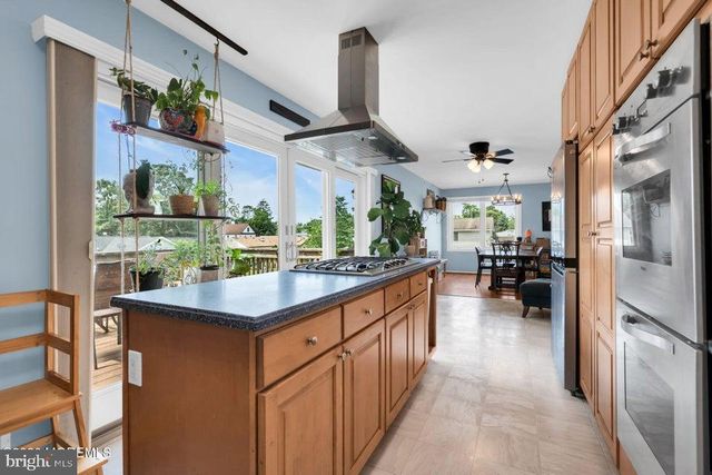 20 E LAKEWOOD AVE, Ocean Gate, NJ 08740