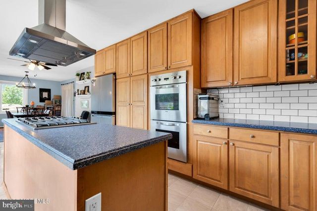 20 E LAKEWOOD AVE, Ocean Gate, NJ 08740
