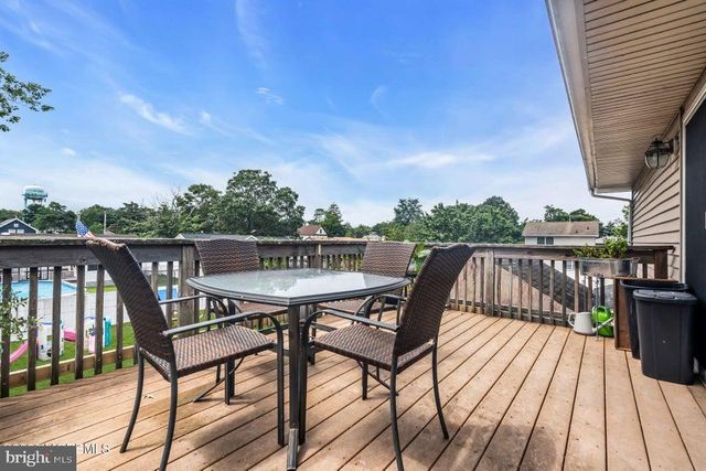 20 E LAKEWOOD AVE, Ocean Gate, NJ 08740