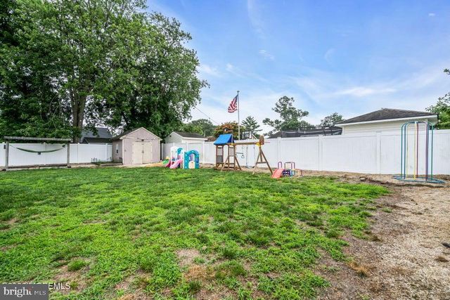 20 E LAKEWOOD AVE, Ocean Gate, NJ 08740