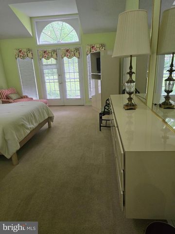 547 S 3RD ST, Lemoyne, PA 17043