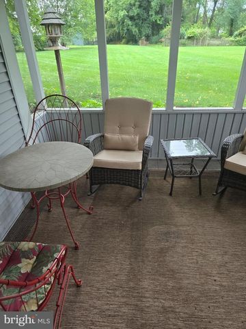 547 S 3RD ST, Lemoyne, PA 17043