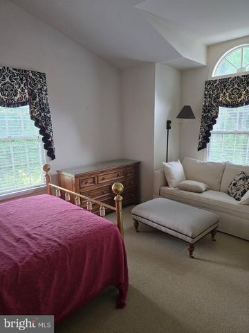 547 S 3RD ST, Lemoyne, PA 17043