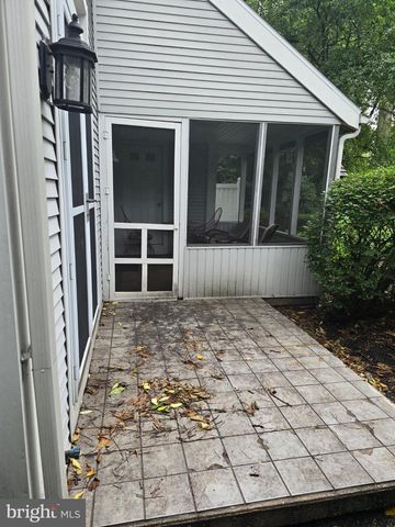 547 S 3RD ST, Lemoyne, PA 17043
