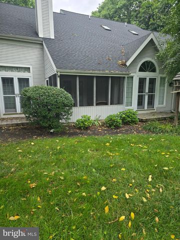 547 S 3RD ST, Lemoyne, PA 17043