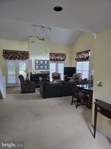 547 S 3RD ST, Lemoyne, PA 17043