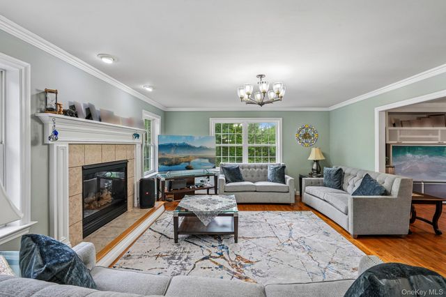 197 Oxford Road, Chester, NY 10918