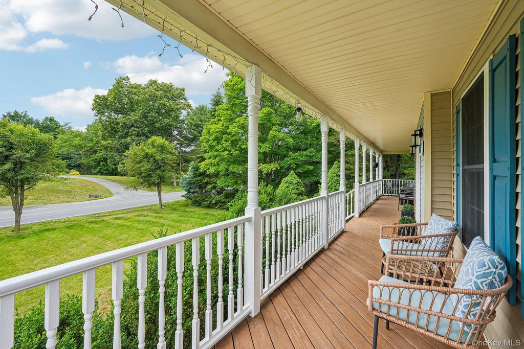 197 Oxford Road, Chester, NY 10918 — photo 5