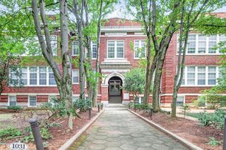 1031 State Street NW 209, Atlanta, GA 30318