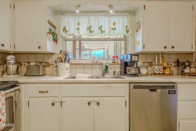 215 Valley Drive, Pigeon Forge, TN 37863