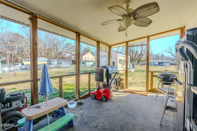 215 Valley Drive, Pigeon Forge, TN 37863