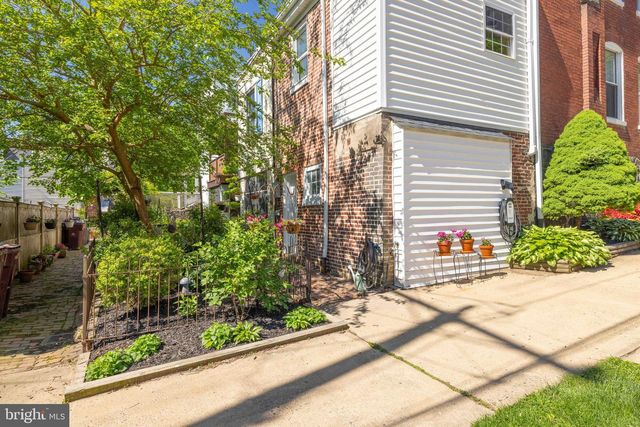 1810 MT SALEM LN, Wilmington, DE 19806