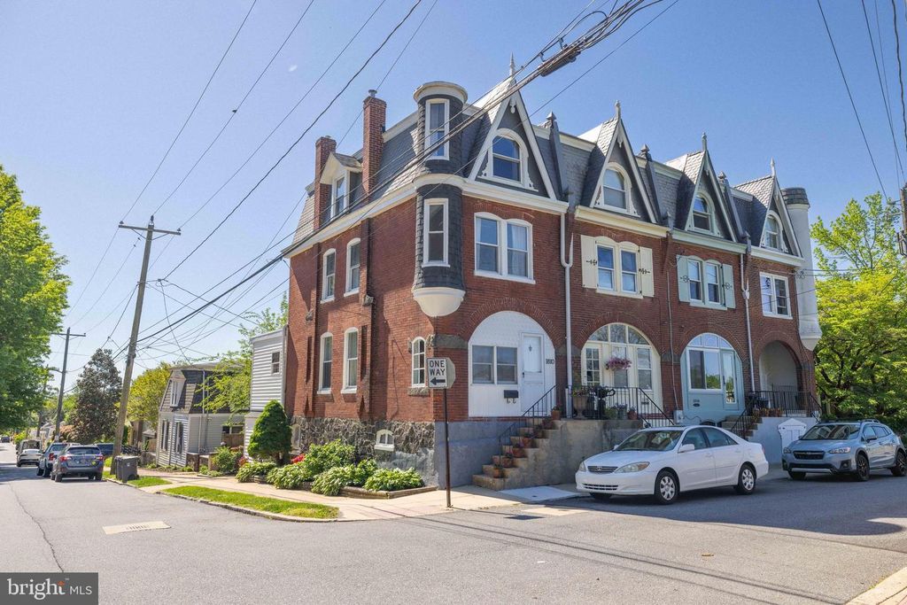 1810 MT SALEM LN, Wilmington, DE 19806