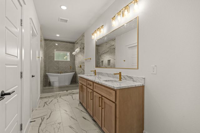 2727 Azalea Park Circle, Fort Worth, TX 76107