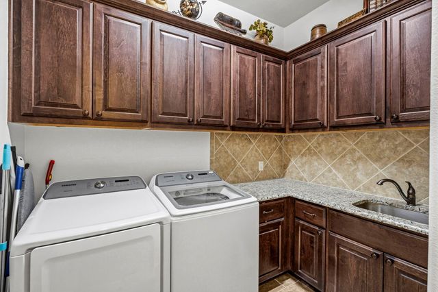 23011 Creek Park Drive, Spring, TX 77389