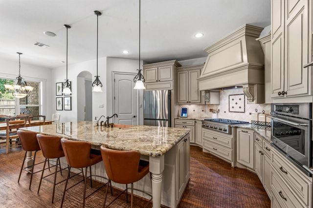 23011 Creek Park Drive, Spring, TX 77389