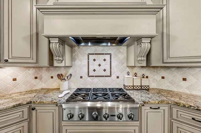 23011 Creek Park Drive, Spring, TX 77389