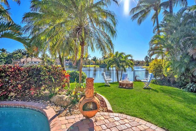 10230 Grove Ln, Cooper City, FL 33328