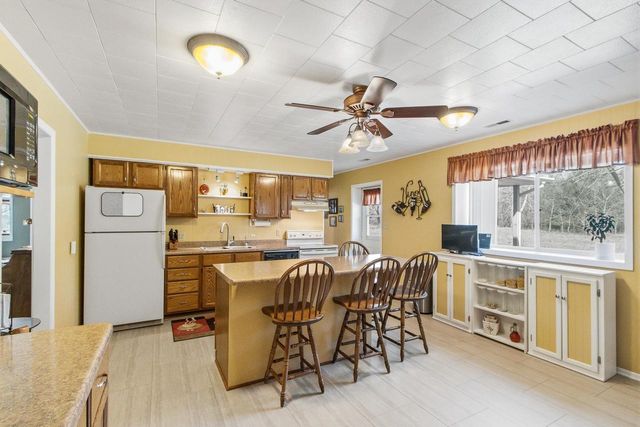 561 & 563 Underwood Avenue, Montello, WI 53949