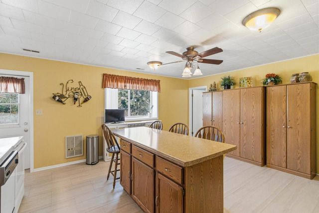 561 & 563 Underwood Avenue, Montello, WI 53949