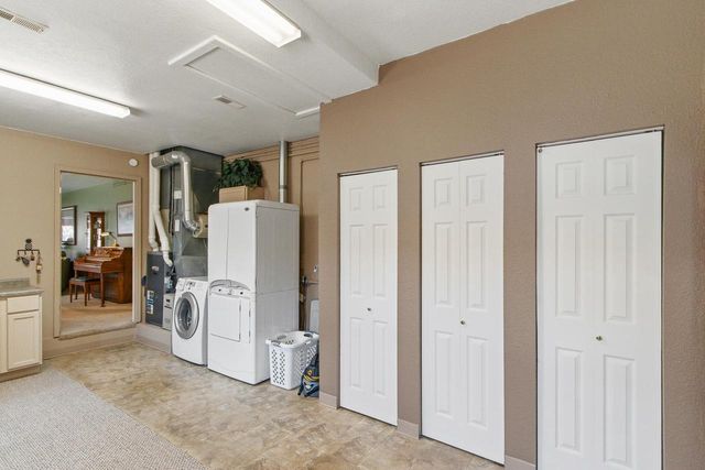 561 & 563 Underwood Avenue, Montello, WI 53949