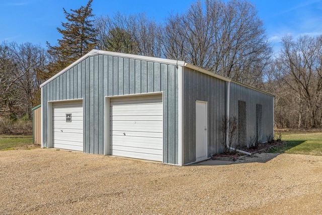561 & 563 Underwood Avenue, Montello, WI 53949