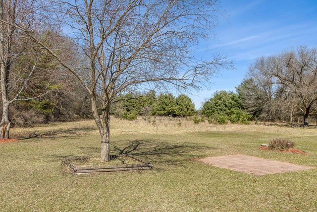 561 & 563 Underwood Avenue, Montello, WI 53949