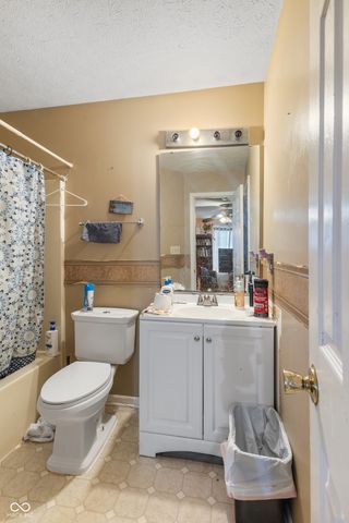 4801 Ossington Court, Indianapolis, IN 46254