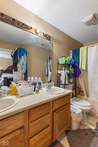 4801 Ossington Court, Indianapolis, IN 46254