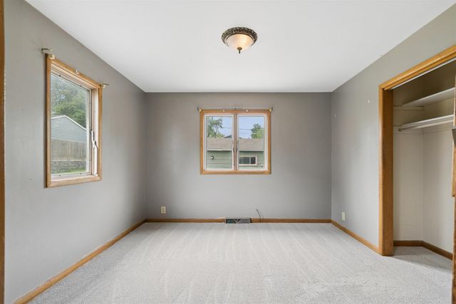 1703 Tremont Street, Cedar Falls, IA 50613