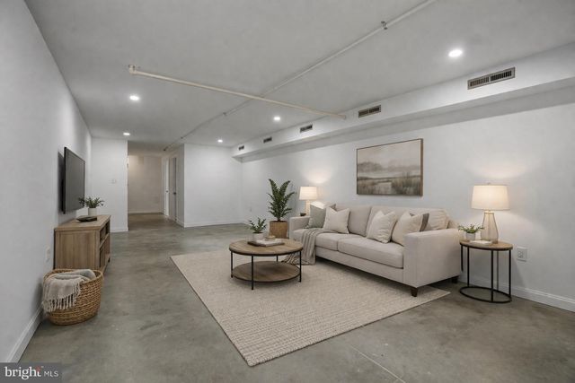 5138 N CARLISLE ST, Philadelphia, PA 19141