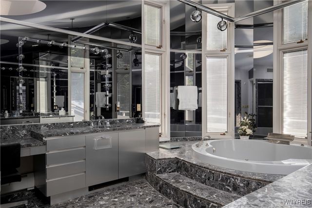 1650 Ridge Road, Lewiston, NY 14092